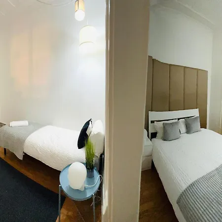 Luxury Rooms, Location In The Ostello