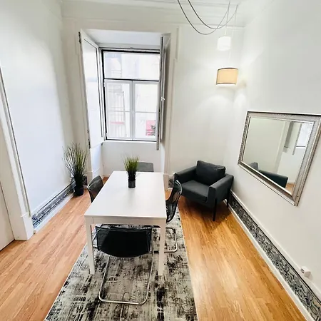 Luxury Rooms, Location In The Lisbona