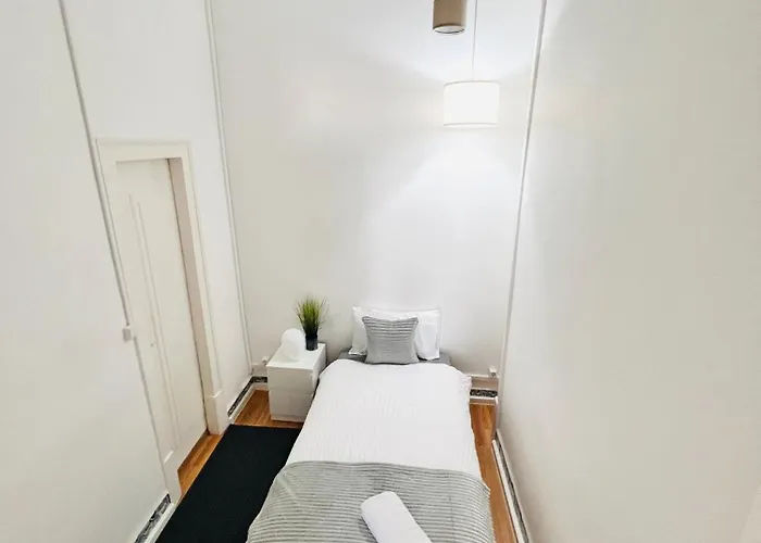 Luxury Rooms, Location In The * Lissabon