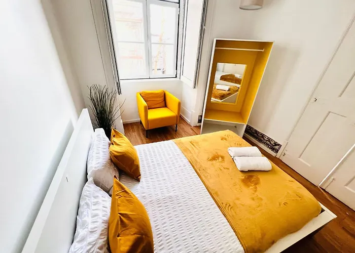 Luxury Rooms, Location In The Hostel Lissabon