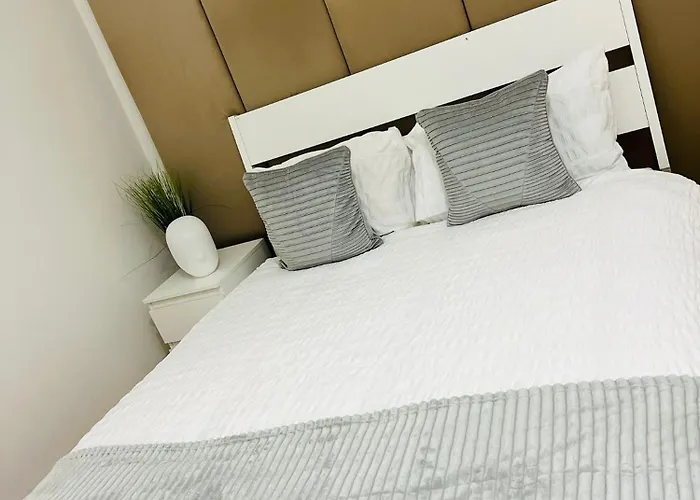 Luxury Rooms, Location In The Hostel *