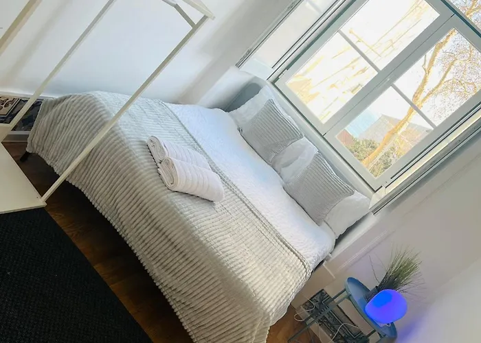 Luxury Rooms, Location In The Lissabon