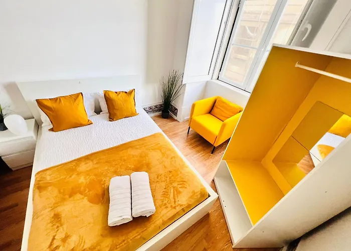 Hostel Luxury Rooms, Location In The *